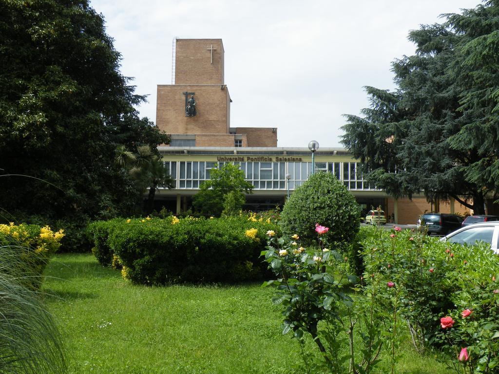 York Hotel Rome Exterior photo